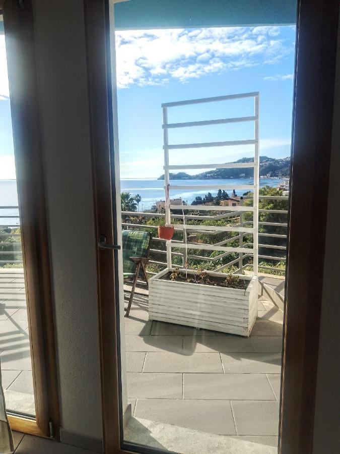 Lube Beach Home Letojanni Eksteriør bilde